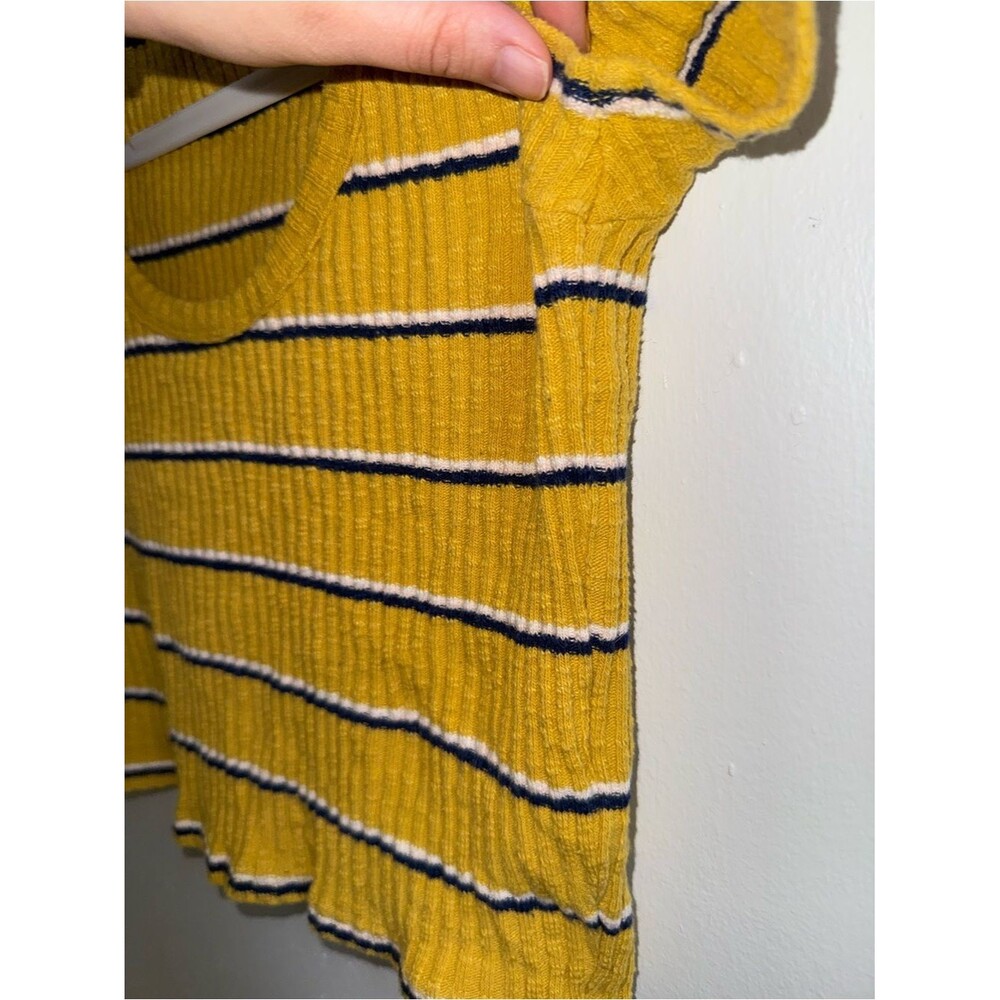 Forever 21 Mustard Striped Ribbed Scoop-Neck Crop Top - Picture 4 of 6